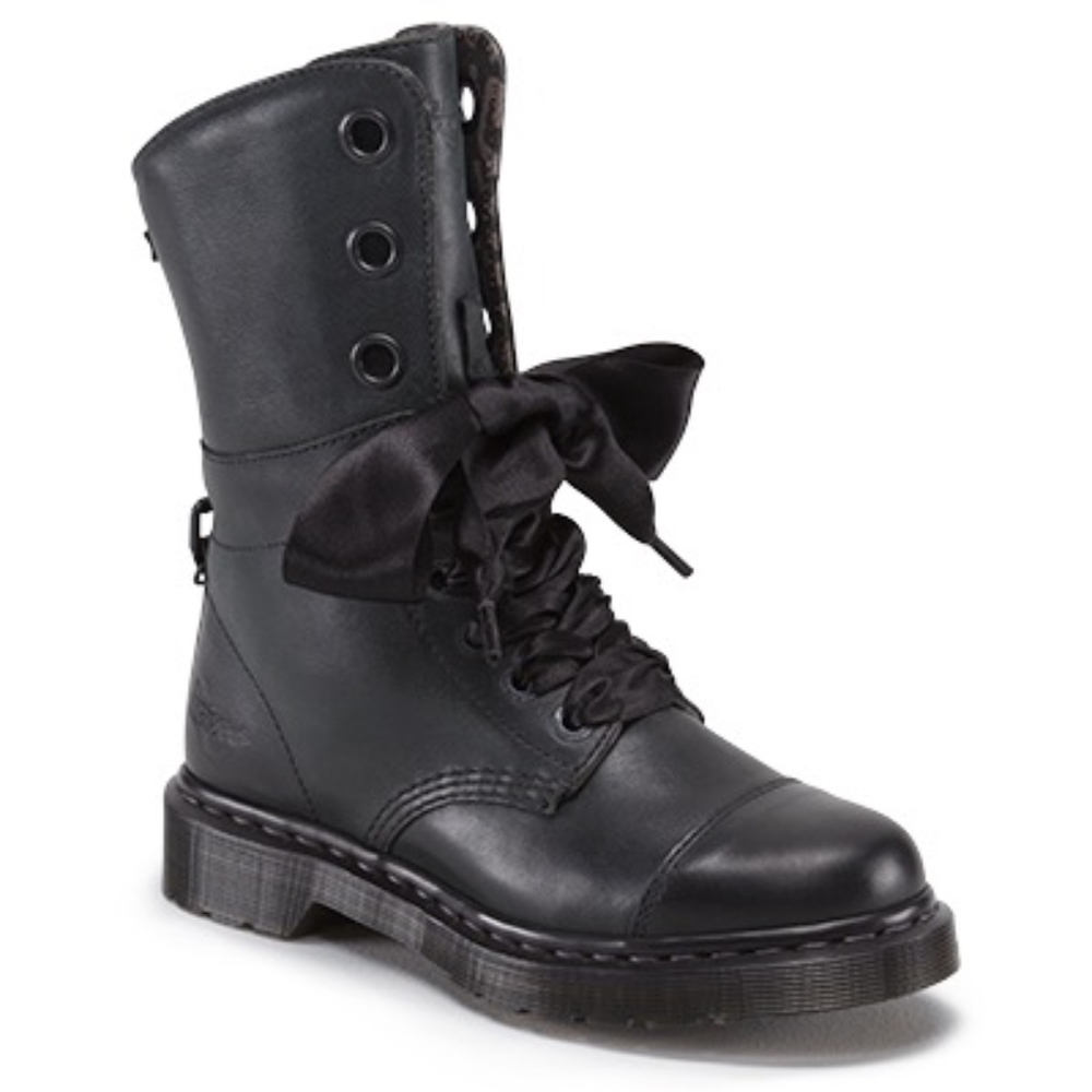 Dr Martins Black Aimilie boots